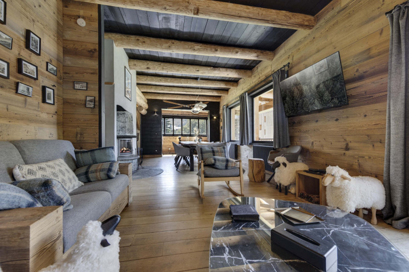 _lv_images__lot_0060510443_13_17807149