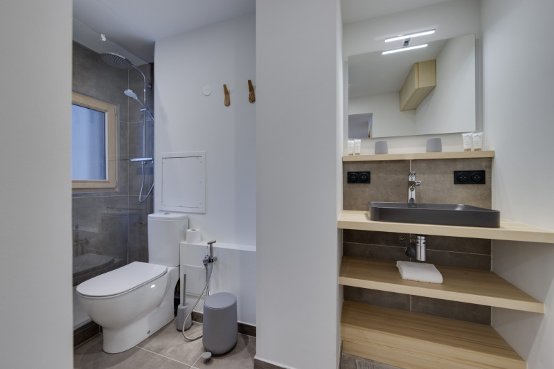 _lv_images__lot_0074061484_05_17413628 _lv_images__lot_0074061484_05_17413628