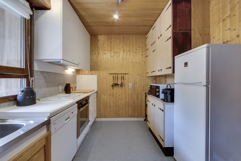 _lv_images__lot_0074061878_03_17273222