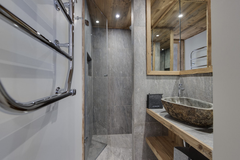 _lv_images__lot_0075553632_13_17439528