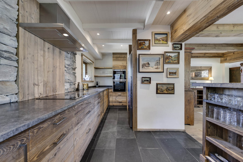 _lv_images__lot_0075553703_04_18480708