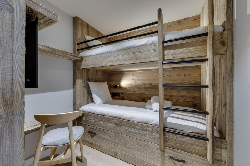 _lv_images__lot_0075553775_07_18007319