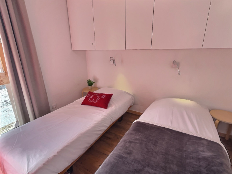 _lv_images__lot_0300040074_04_17405644 _lv_images__lot_0300040074_04_17405644