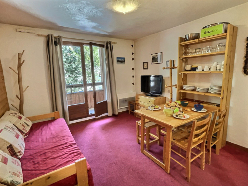 _lv_images__lot_0300220020_01_17370935 _lv_images__lot_0300220020_01_17370935