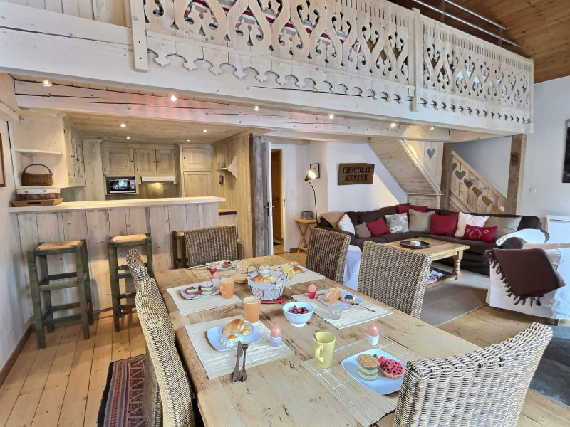 _lv_images__lot_0300550008_06_17422545