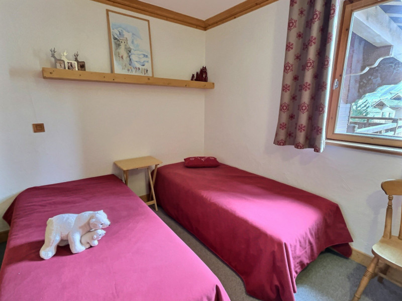 _lv_images__lot_0300550008_10_17304548