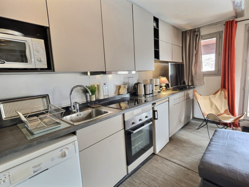 _lv_images__lot_0903000287_04_18230276