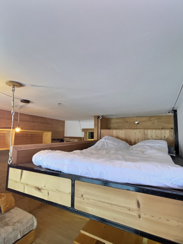 _lv_images__lot_0903000533_10_17835291