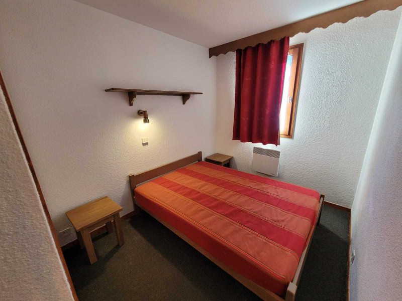 _lv_images__lot_0903000570_09_18070830 _lv_images__lot_0903000570_09_18070830