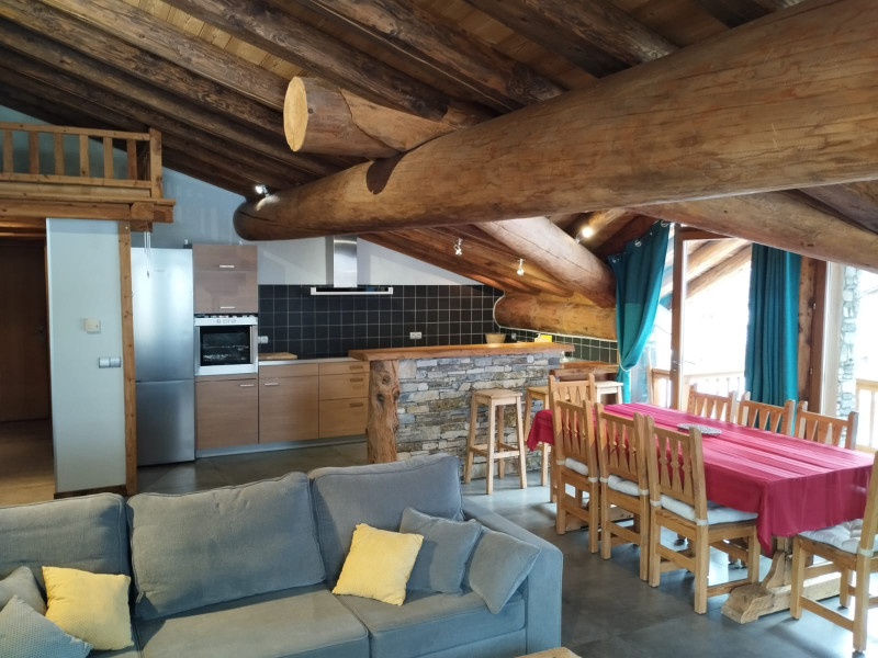 appart-2-vu-salon-cuisine-17545867