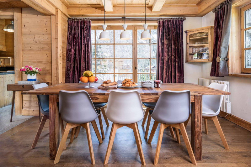 chalet-davos-salle-a-manger-rich-roberts-18959171