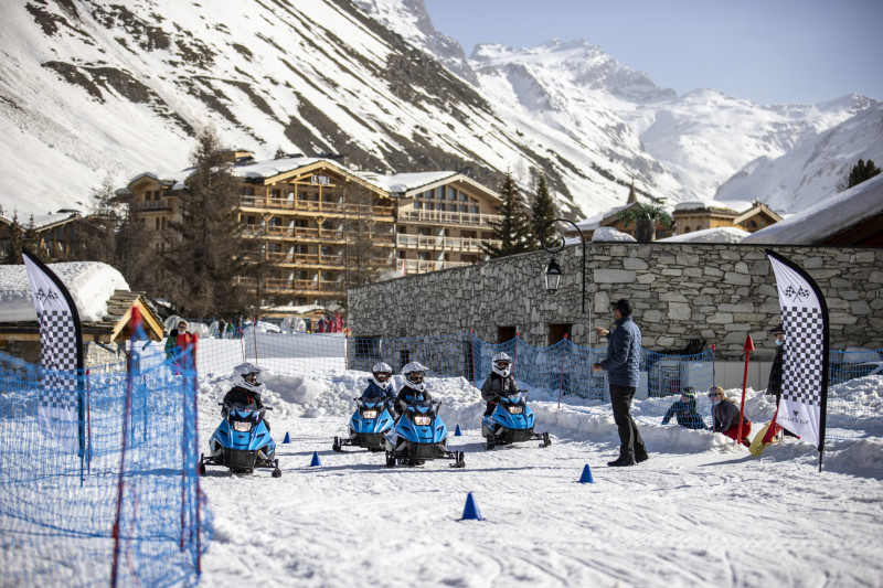 evolution-2-motoneige-e-lectrique-enfant-4-yannallegre-11237729