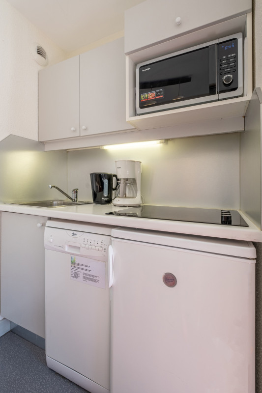 kitchenette-10627545