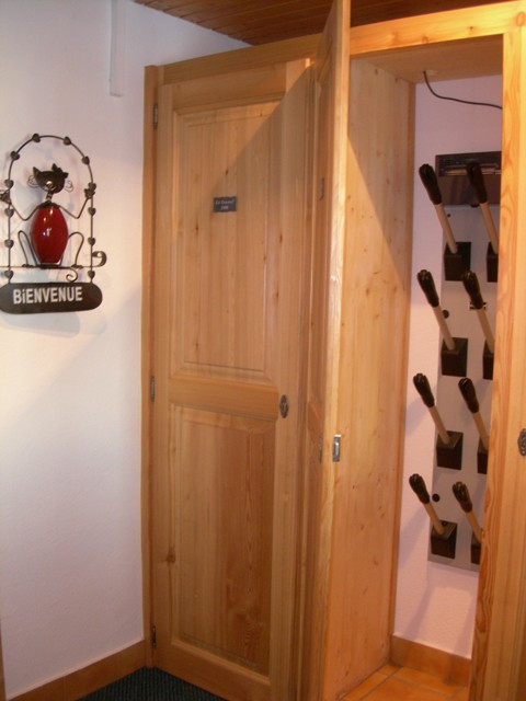 Lo Toumel studio cabine 3 personnes casier à ski
